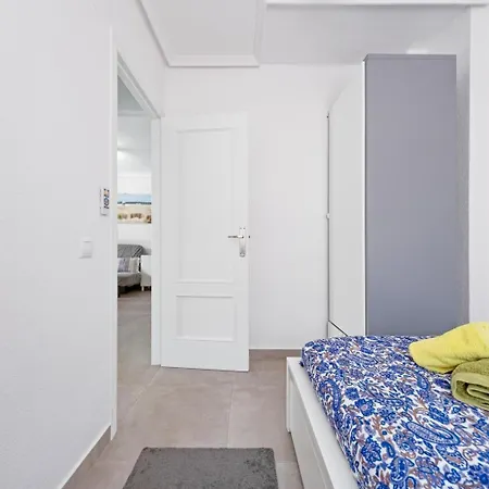 025 Marvelus Apartment